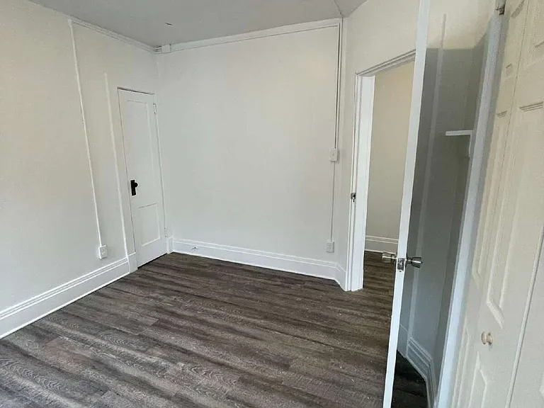 126-136 S Spring Ave #136 — Photo 33