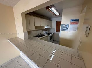 6055 W 19th Ave APT 410, Hialeah, FL 33012