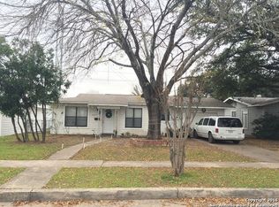 222 Edgebrook Ln, San Antonio, TX 78213
