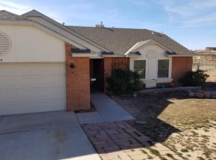 729 Silver Ct NE, Rio Rancho, NM 87124