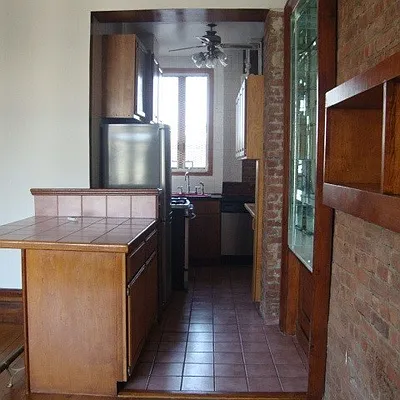 Rented by Raz Realty | media 9