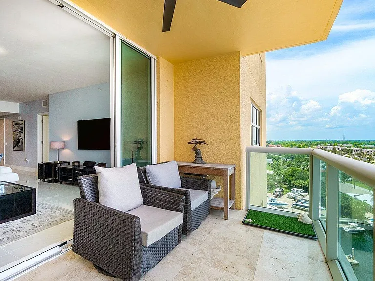 2650 Lake Shore Dr #1003 — Photo 28