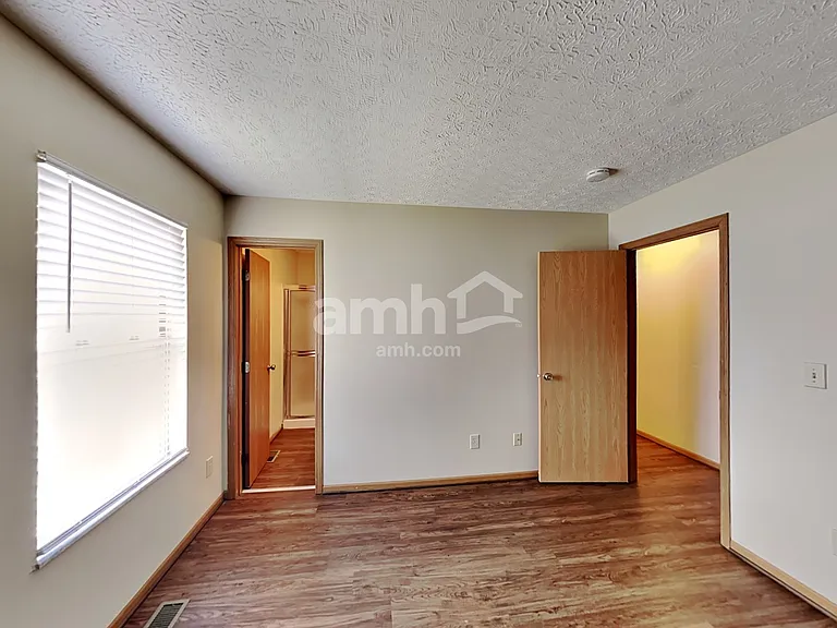 4623 Windridge Ct — Photo 13
