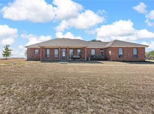 299 Twin Bends Rd, Crawford, TX 76638