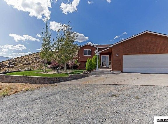 5th image of 8465 Doretta Ln