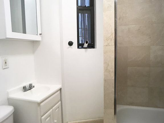 5th image of 2304 7th Ave APT 4A