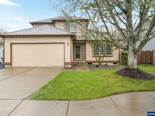 4950 SW Roseberry St, Corvallis, OR 97333