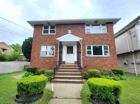 111 Marconi St, Clifton, NJ