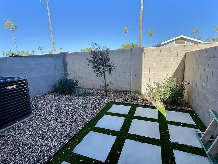 2502 E Paradise Ln #1 — Photo 33