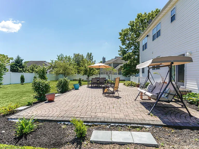 5 Daffodil Ln — Photo 20