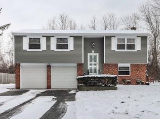86 Lisa Ln, Spencerport, NY 14559