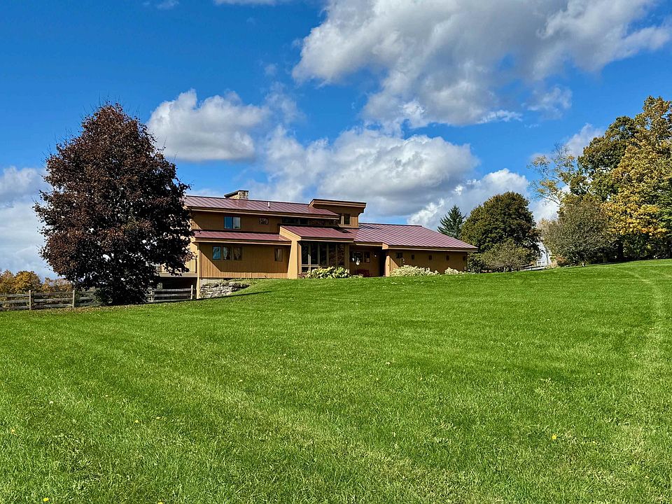 1st image of 33 Highfield Drive