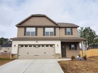 1725 Cherry Point Dr, Fayetteville, NC 28306