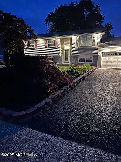 623 Fountain Drive photo 1
