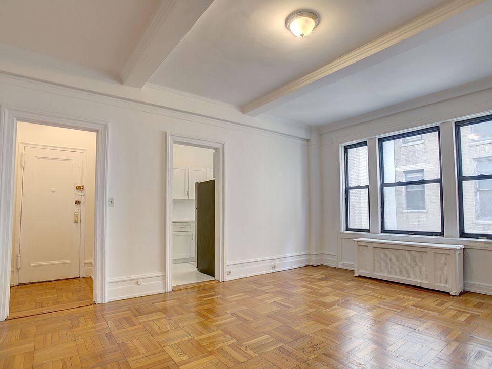 1st image of 315 W 102nd St APT 7D