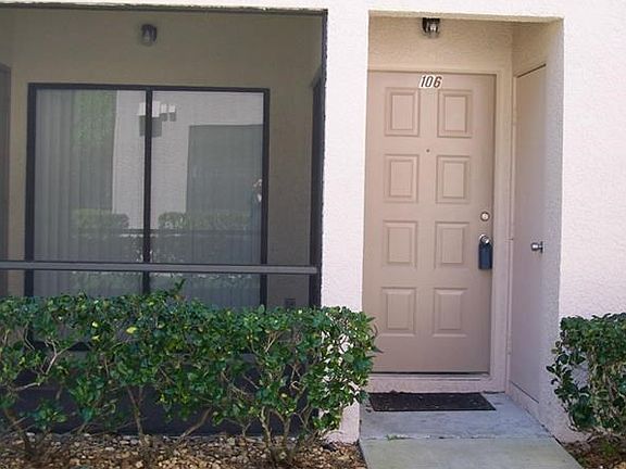 2nd image of 3374 Mermoor Dr #2106