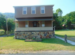 601 Norris St, Saxton, PA 16678