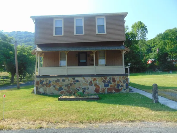 601 Norris St, Saxton, PA 16678