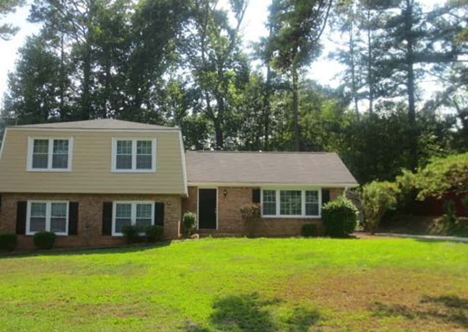 1st image of 172 King Arthur Dr