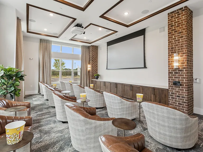 Everleigh Deerfield 55+ Active Adult Apartment Homes — Photo 7