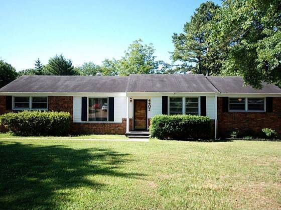 1st image of 4402 Lakeview Dr NW