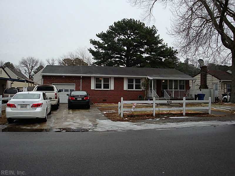 1st image of 208 N Fir Ave