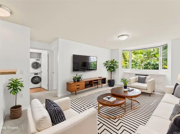 1810 Kaioo Dr #C401, Honolulu, HI 96815