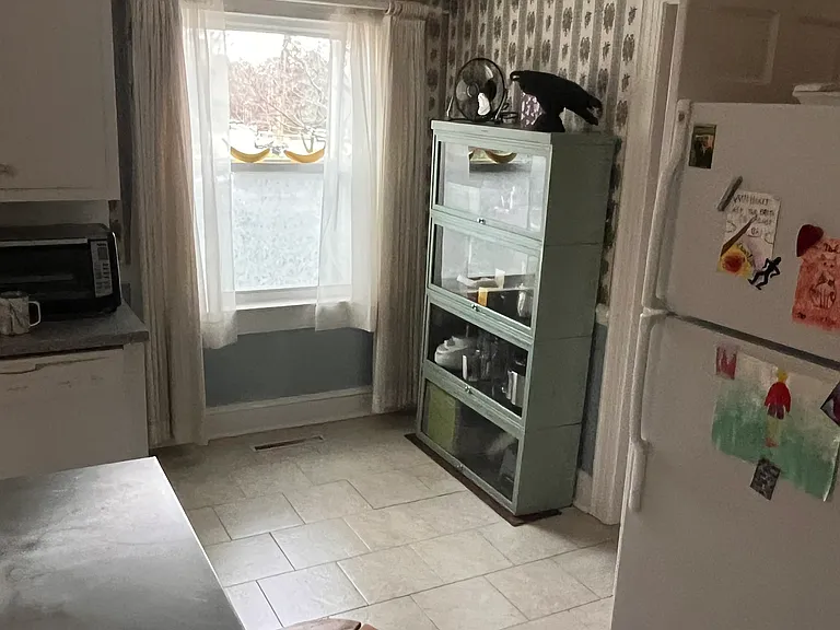 1801 E 6th St — Photo 6