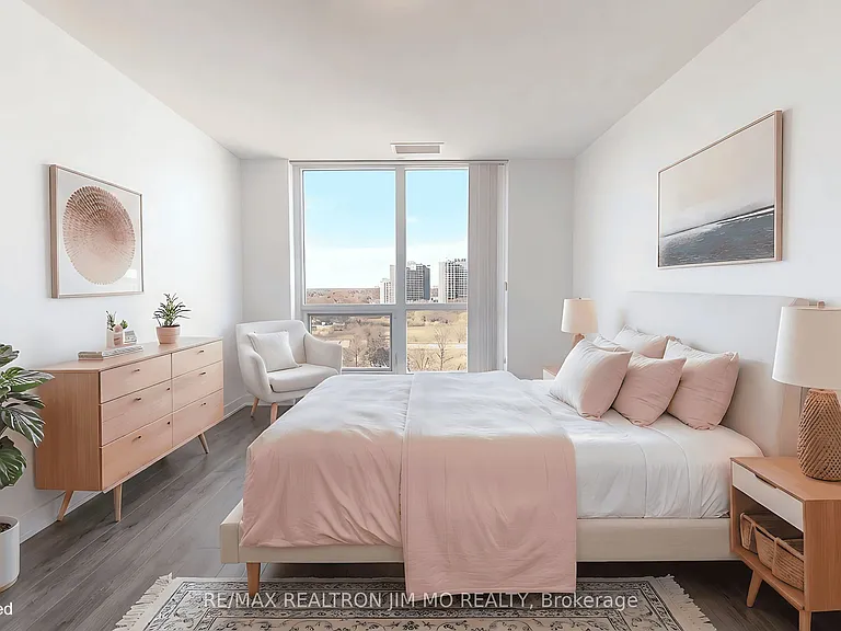255 Village Green Sq #808 — Photo 21
