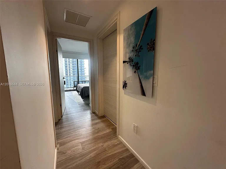 801 S Miami Ave — Photo 27