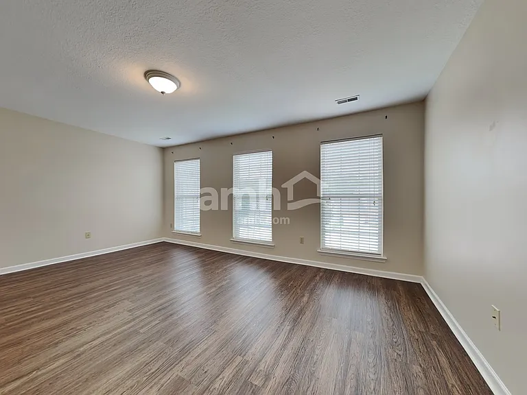 10305 Saint Regence Ln — Photo 11