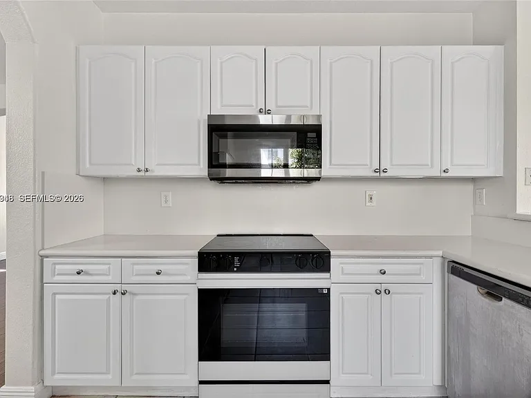 11007 SW 243rd Ln — Photo 18
