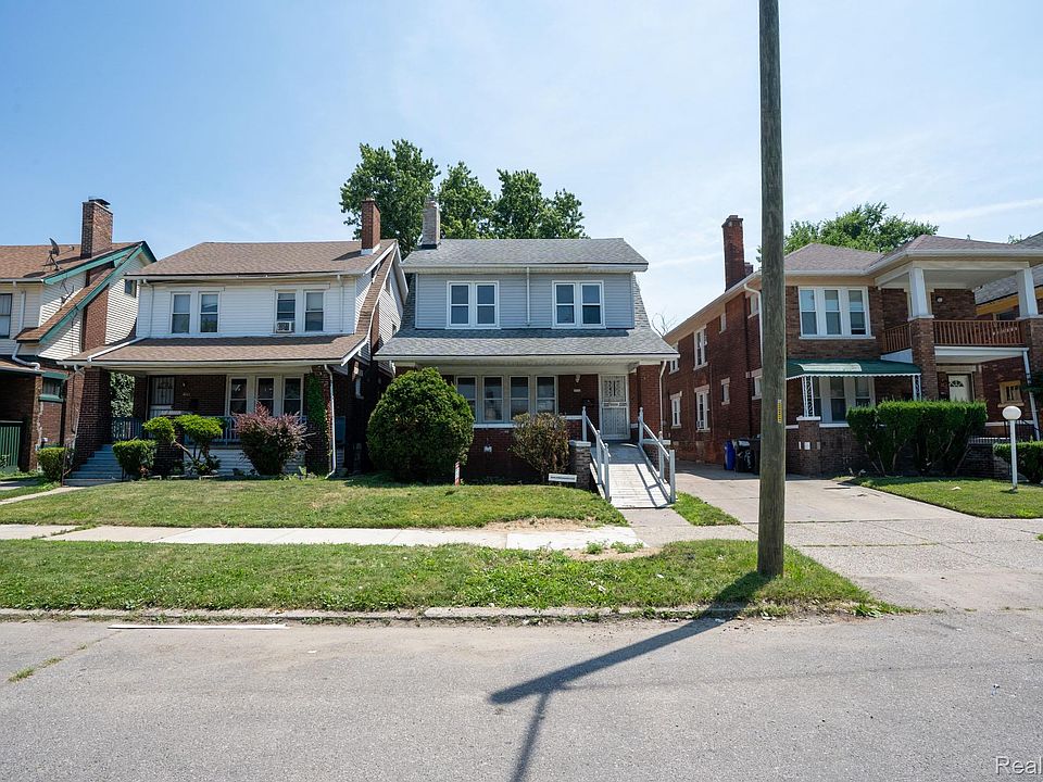 1st image of 4039 Gladstone St