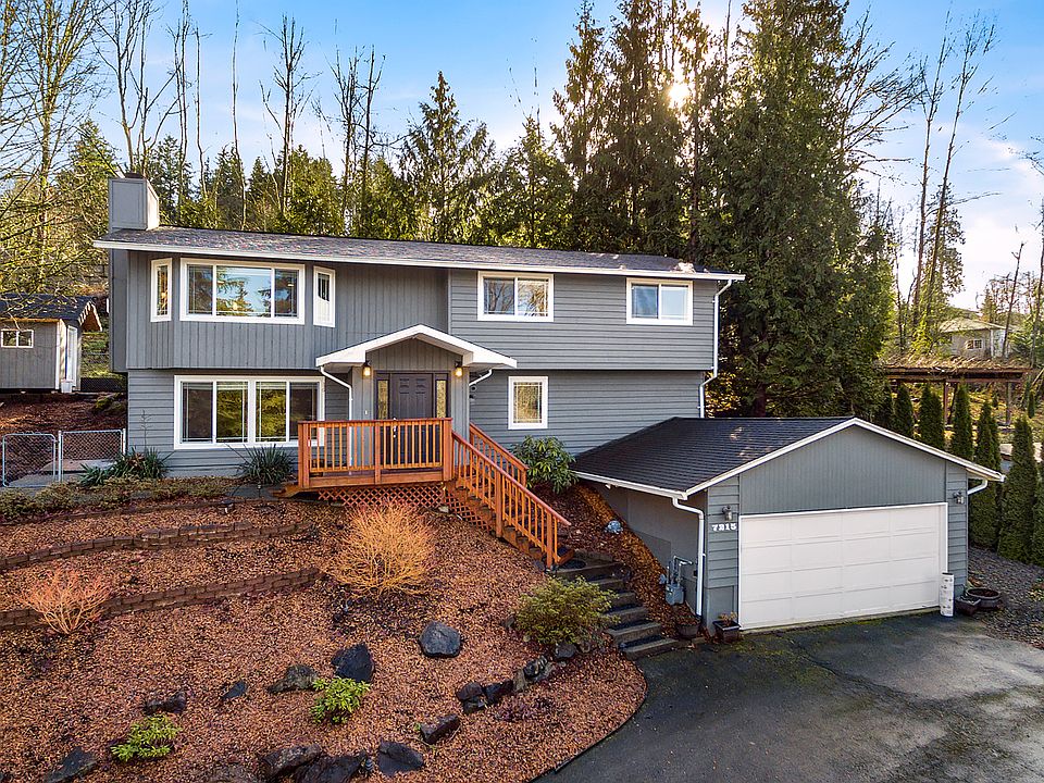 1st image of 7215 NE 165th Ct