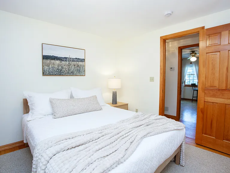 9 Pearl St #2 — Photo 10