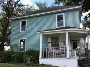 109 N Pine St, Bloomfield, IA 52537