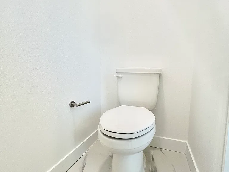 339 Glass Beach Dr — Photo 30