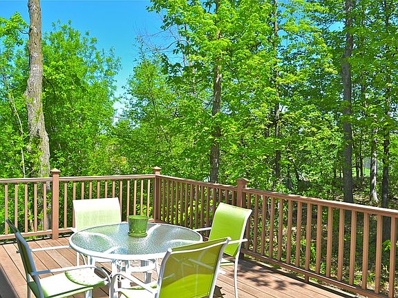 Enjoy the wooded lot!