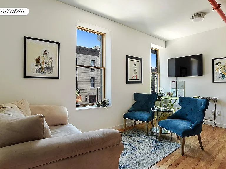 440 Irving Ave #3A — Photo 3