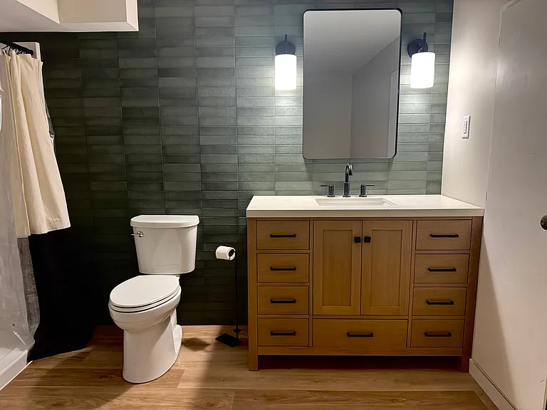 1758 Venus Ave — Photo 5