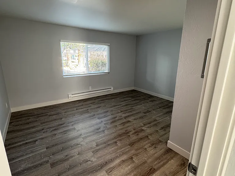 Silicon Valley Apartments — Photo 47