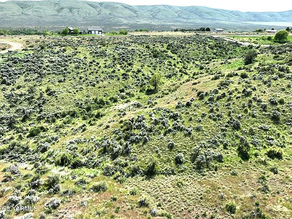 4th image of Nka E Ponderosa Dr