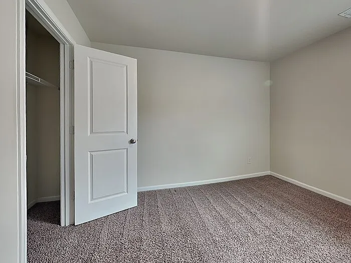 331 Crooked Pine Ct — Photo 13
