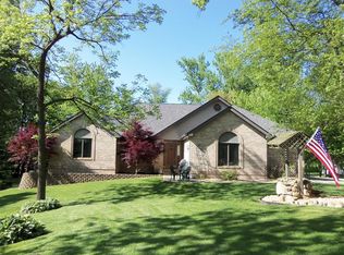 689 W 100 N, Valparaiso, IN 46385
