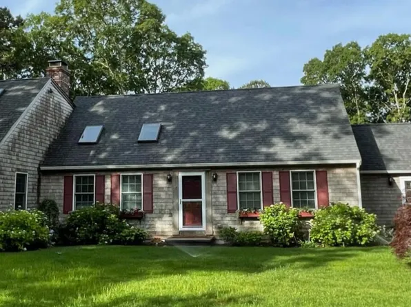 15 Oakwood Crossing, Eastham, MA 02642