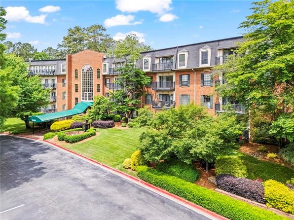 28305 Plantation Dr NE, Atlanta, GA 30324