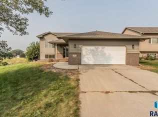 6601 N Angel Ave, Sioux Falls, SD 57104