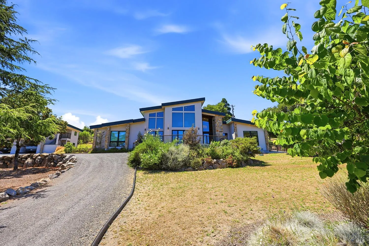 5363 Wilshire Drive - Photo 5