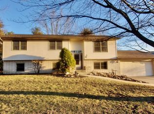 1311 Schroeder Dr, Normal, IL