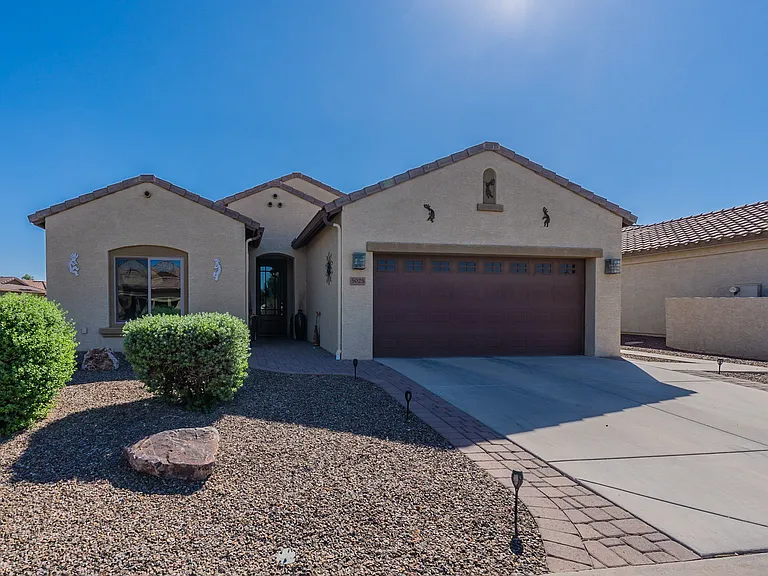 5025 W Buckskin Dr — Photo 2